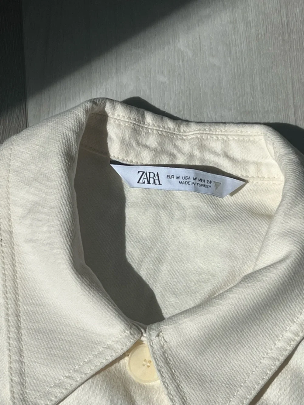 Zara Off-White Cropped Vest Top - Picture 2 of 5